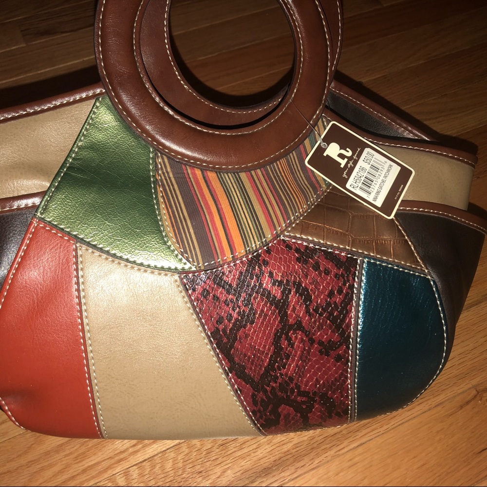 ***BRAND NEW*** RELIC NINA RING SATCHEL PATCHWORK